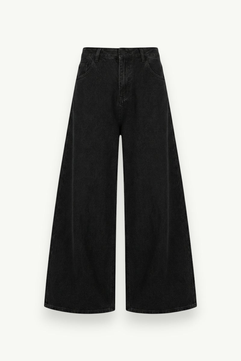 Baggy Curved-Leg Jeans