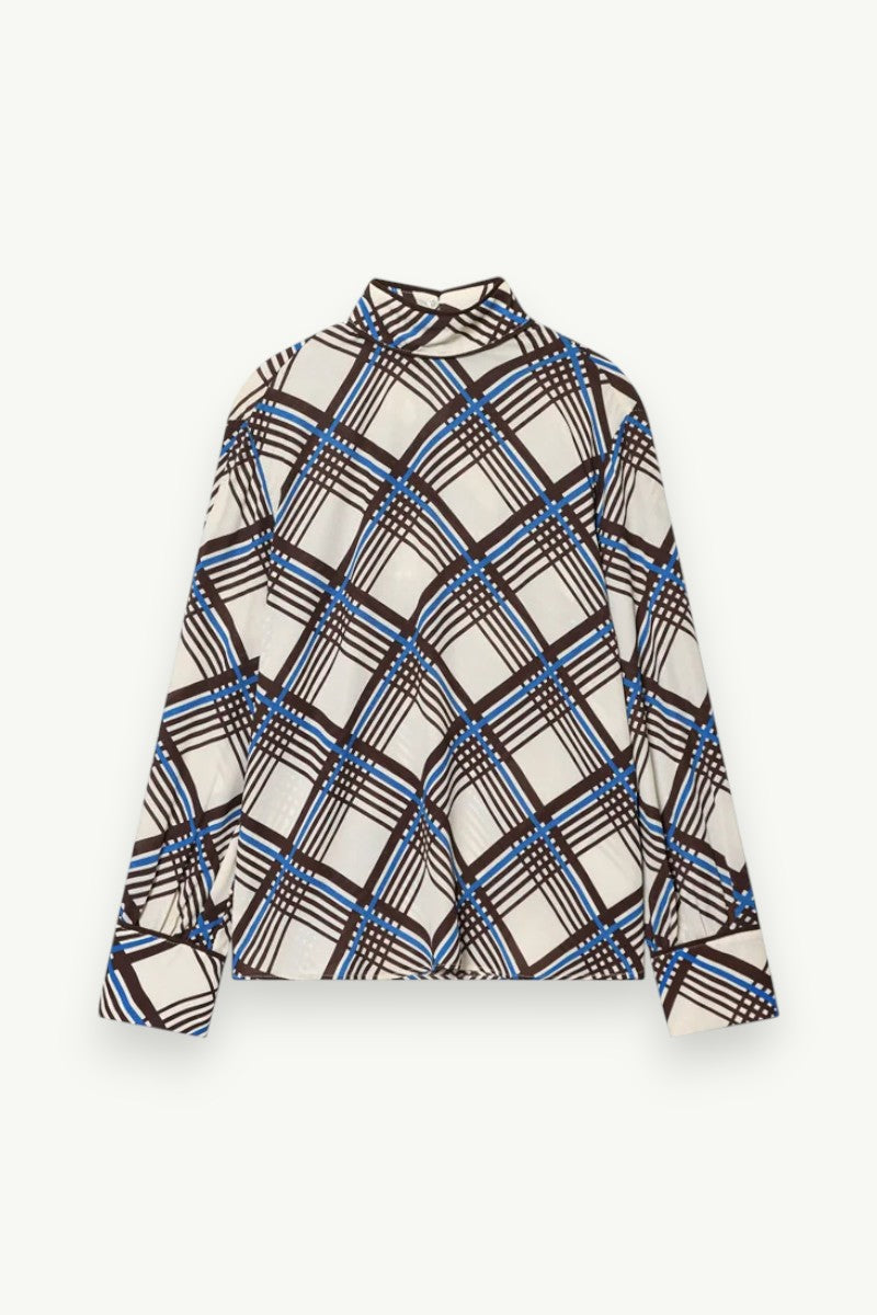 Half-High Neck Pullover Shirt